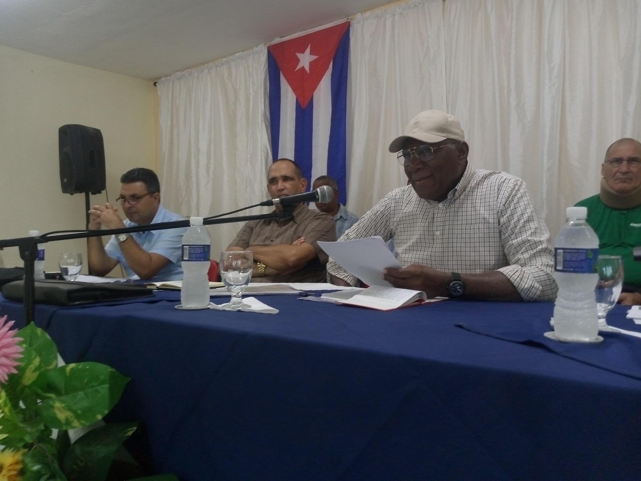 Llama Valdés Mesa a consolidar los órganos locales de Gobierno