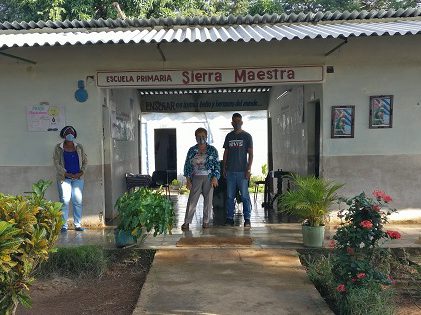 Escuela  Primaria Sierra Maestra