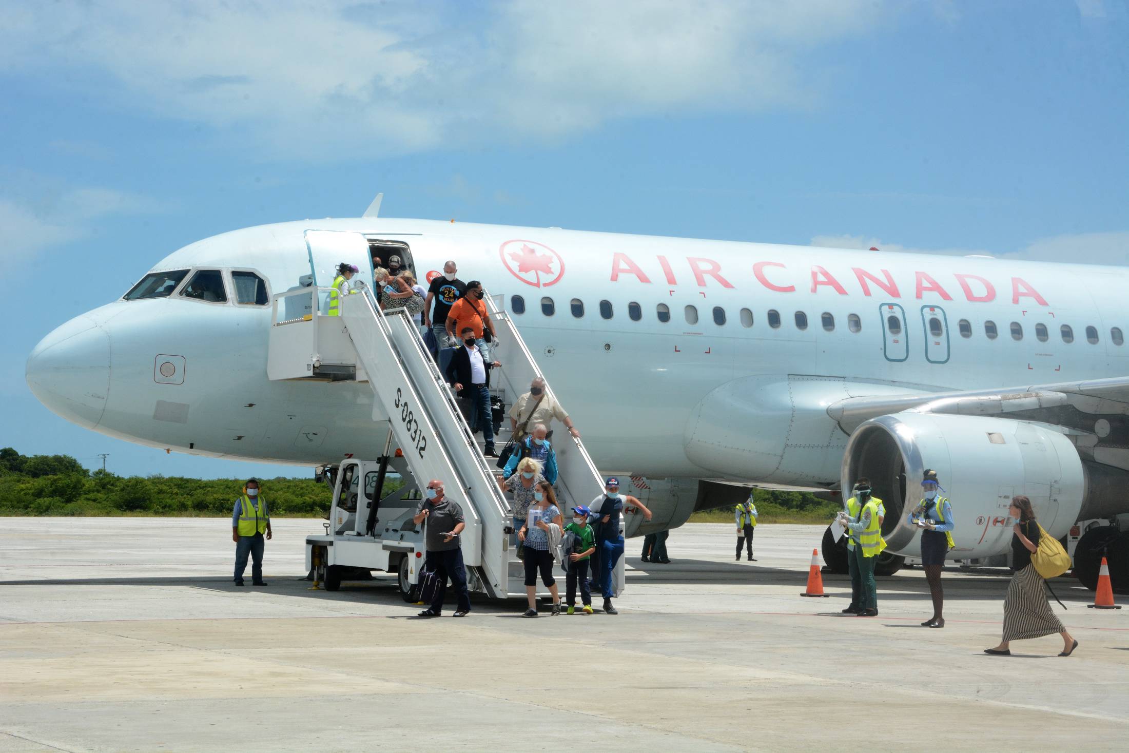Air Canada una de las aerolíneas pionera en la transportación de turistas a Cuba