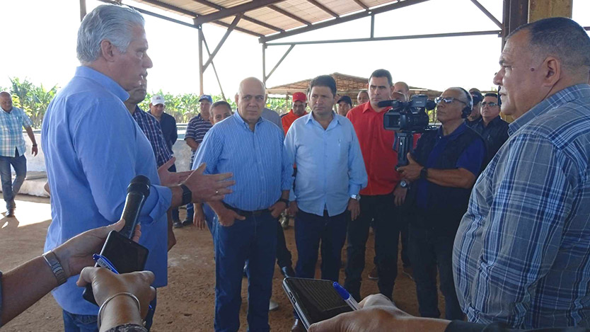El Primer Secretario del Comité Central del Partido y Presidente de la República Miguel Díaz Canel Bermúdez en visita de trabajo a la provincia específicamente al municipio de Baraguá
