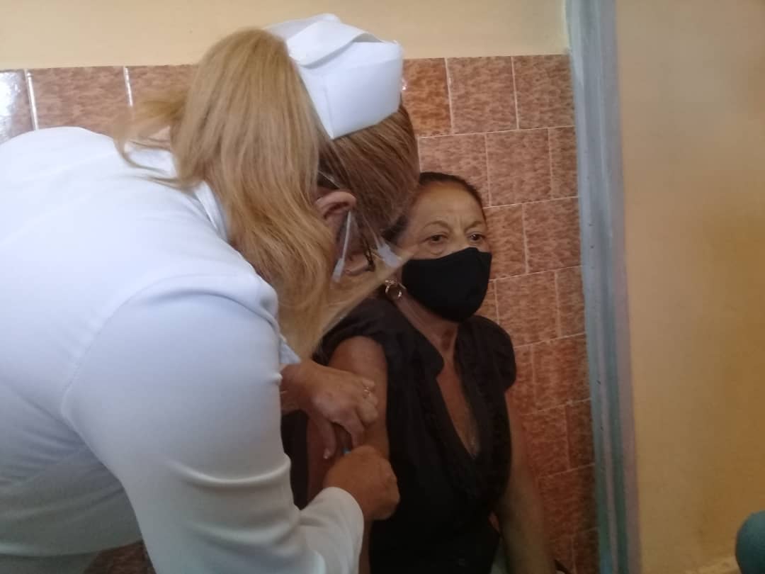 Extienden intervención sanitaria con Abdala en Morón (+Fotos)