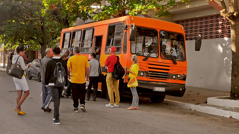 Carros administrativos apoyan servicio de transportación en Ciego de Ávila