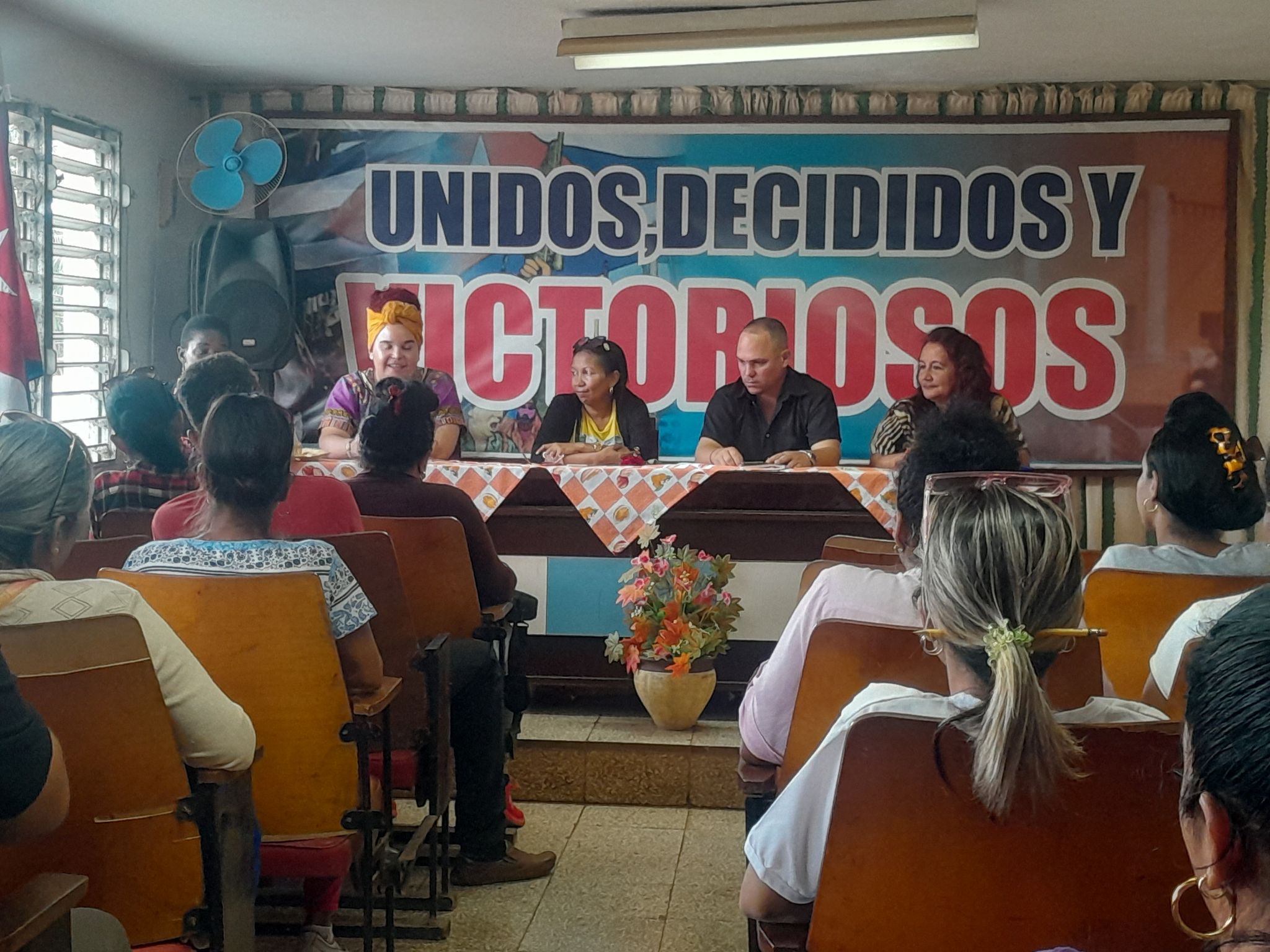 recorrido diputadas a la asamblea nacional por el municipio de venezuela 1