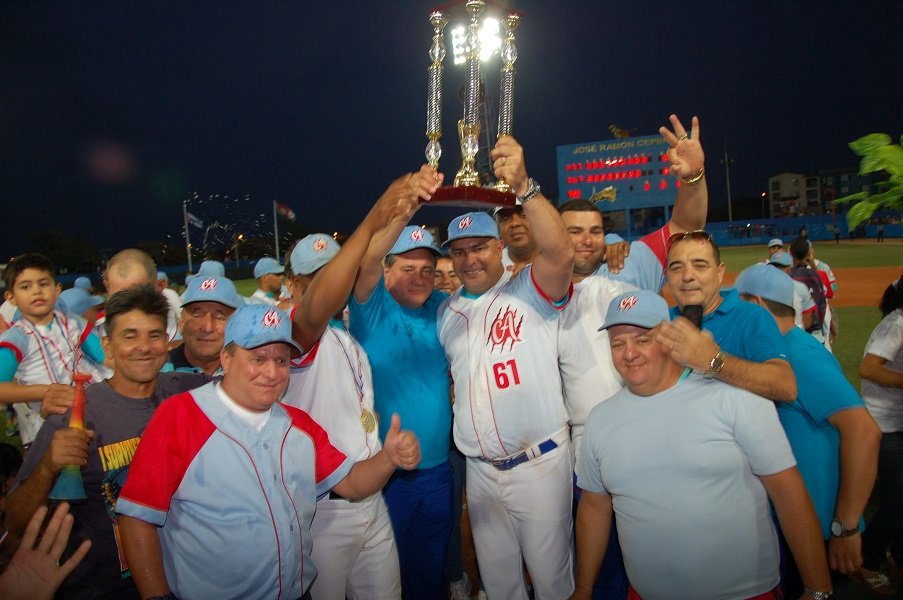 Premiación del equipo de béisbol