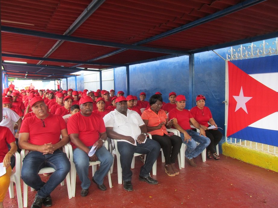 Colectivo de trabajadores de la Empresa